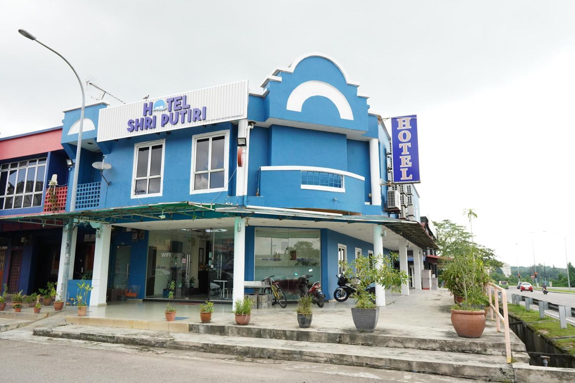 פסיר גודאנג Hotel Shri Putiri מראה חיצוני תמונה